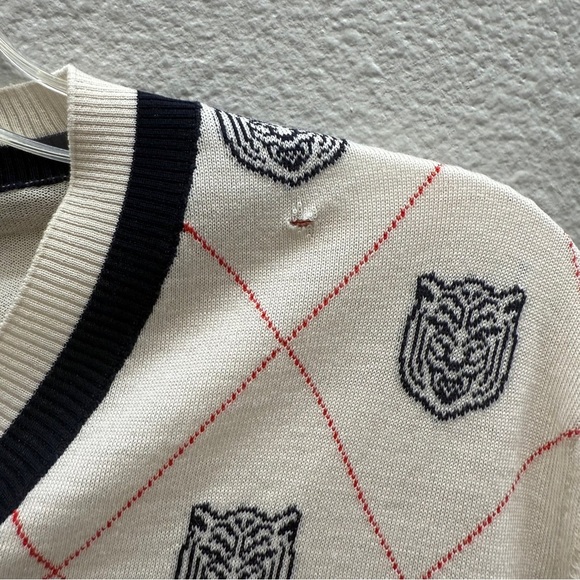 Gucci Tiger Sweater Size Small Argyle Off White Navy Red Authentic *small flaw* - Picture 6 of 9
